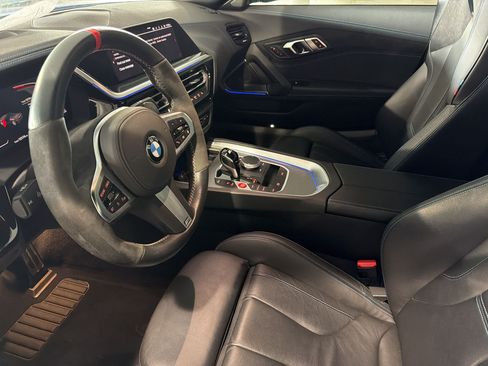 Used 2019 BMW Z4 sDrive30i w/ M Sport Package RWD image 4