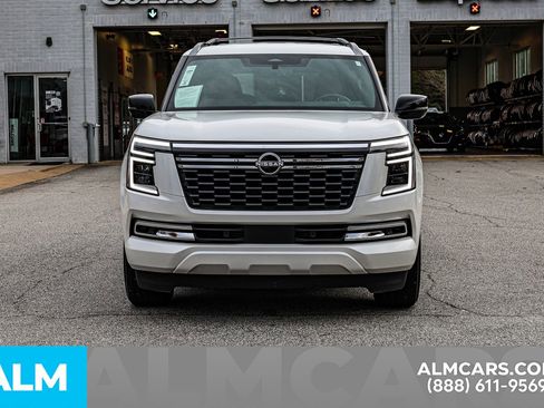 Used 2025 Nissan Armada SL w/ Captain's Chari Seat Package image 11