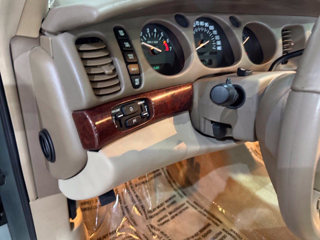 Used 2005 Buick Le Sabre Limited FWD image 13