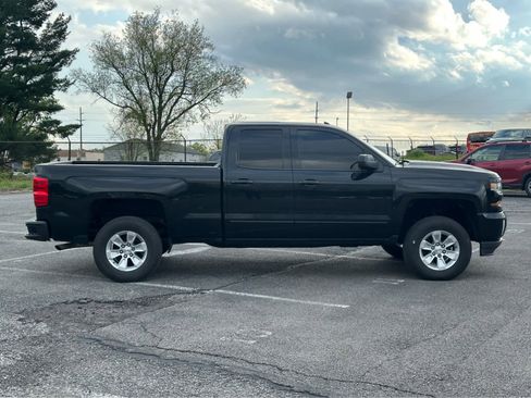 Used 2019 Chevrolet Silverado 1500 LT w/ All Star Edition AWD/4WD image 8