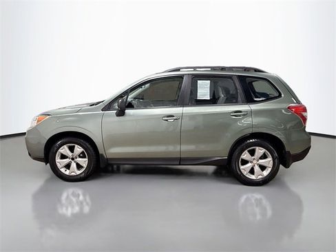 Used 2015 Subaru Forester 2.5i w/ Alloy Wheel Package image 10