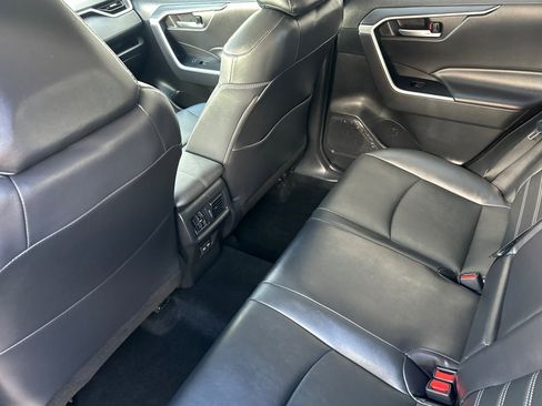 Certified 2023 Toyota RAV4 XLE Premium image 12