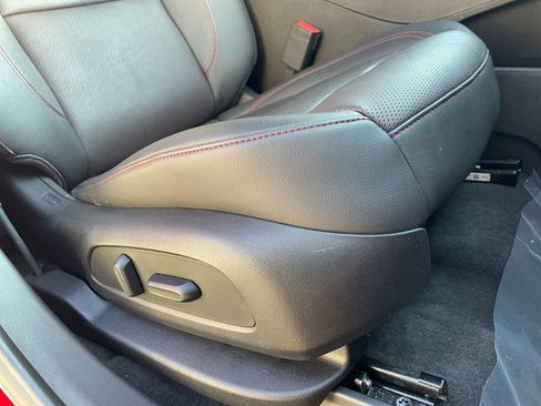 Used 2020 Chevrolet Blazer RS image 29