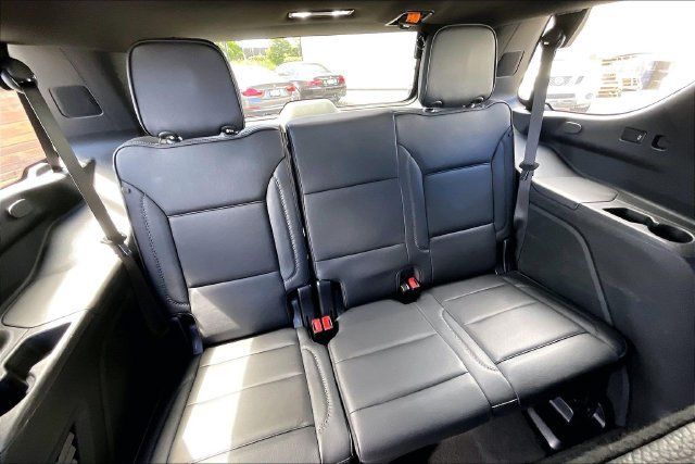 Used 2024 GMC Yukon Denali w/ LPO, Floor Liner Package AWD/4WD image 29