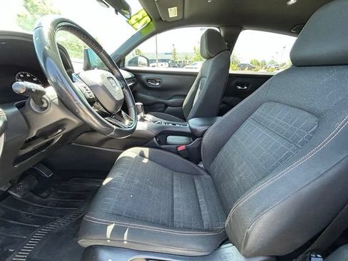 Used 2023 Honda HR-V Sport image 26