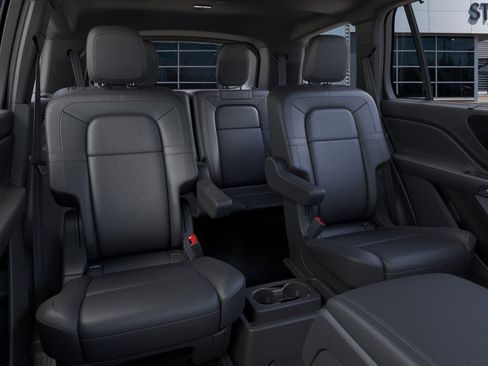 New 2025 Lincoln Aviator Reserve w/ Equipment Group 201A image 11