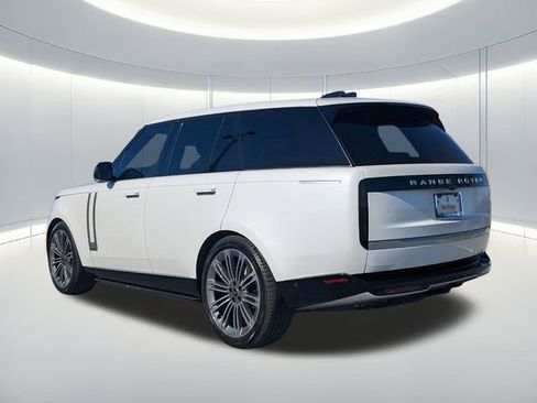 Used 2024 Land Rover Range Rover Autobiography image 6