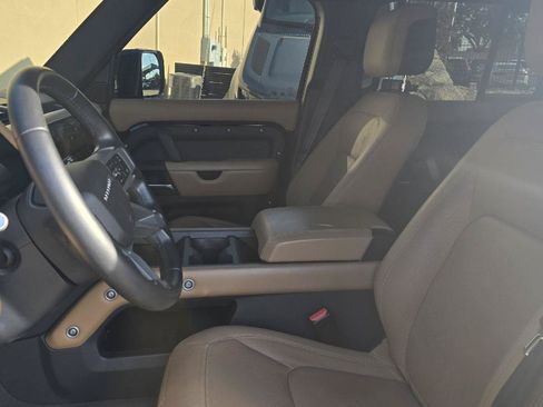 Certified 2025 Land Rover Defender 110 S AWD/4WD image 7