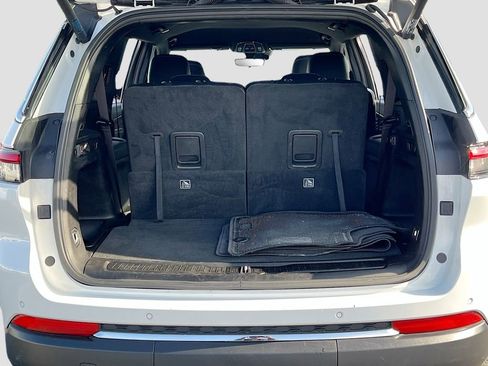 Certified 2025 Jeep Grand Cherokee L Limited image 26