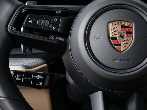 New 2026 Porsche Cayenne S image 10