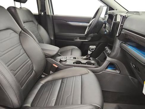 New 2025 Ford Ranger Lariat w/ FX4 Off-Road Package image 24