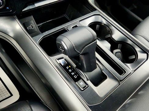 Used 2025 Ford F150 Lariat w/ Equipment Group 501A Mid image 15