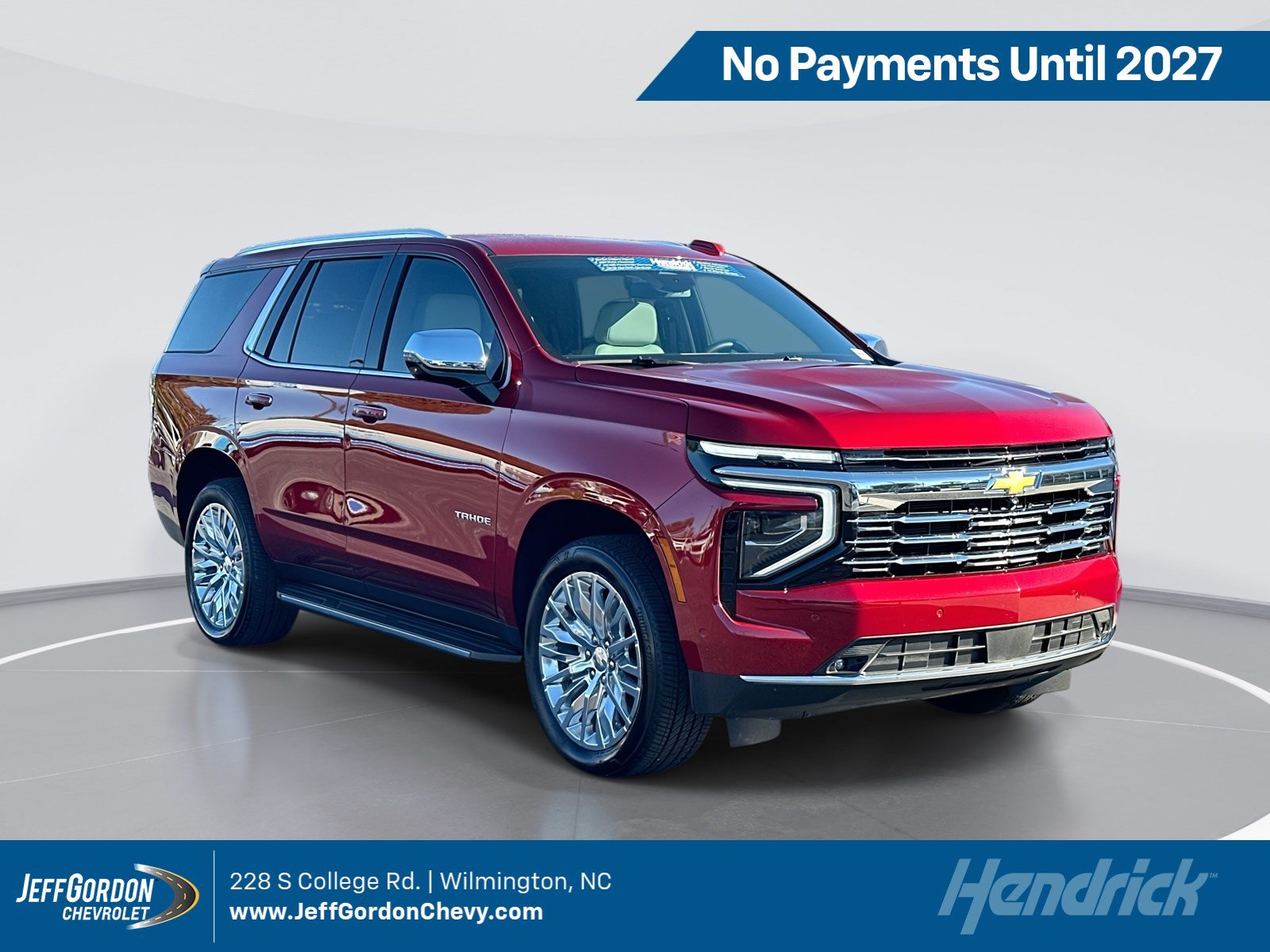 Used 2025 Chevrolet Tahoe Premier AWD/4WD image 1