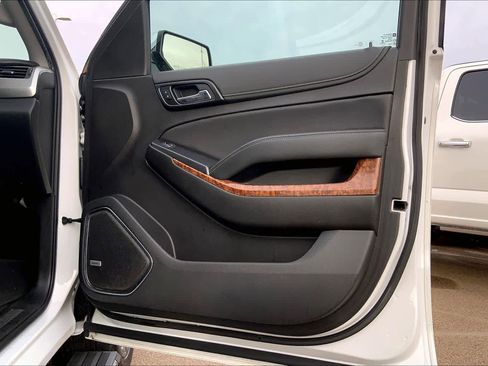 Used 2017 Chevrolet Tahoe Premier image 22