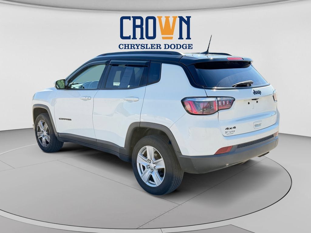 Used 2020 Jeep Compass Latitude AWD/4WD image 5