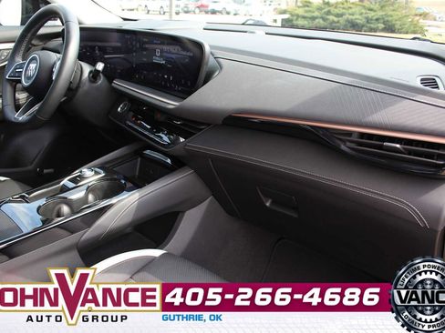 Used 2025 Buick Envision Sport Touring image 18