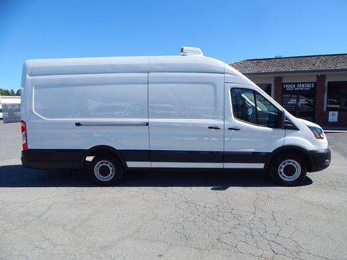 Used 2022 Ford Transit 250 148 High Roof Extended RWD image 9