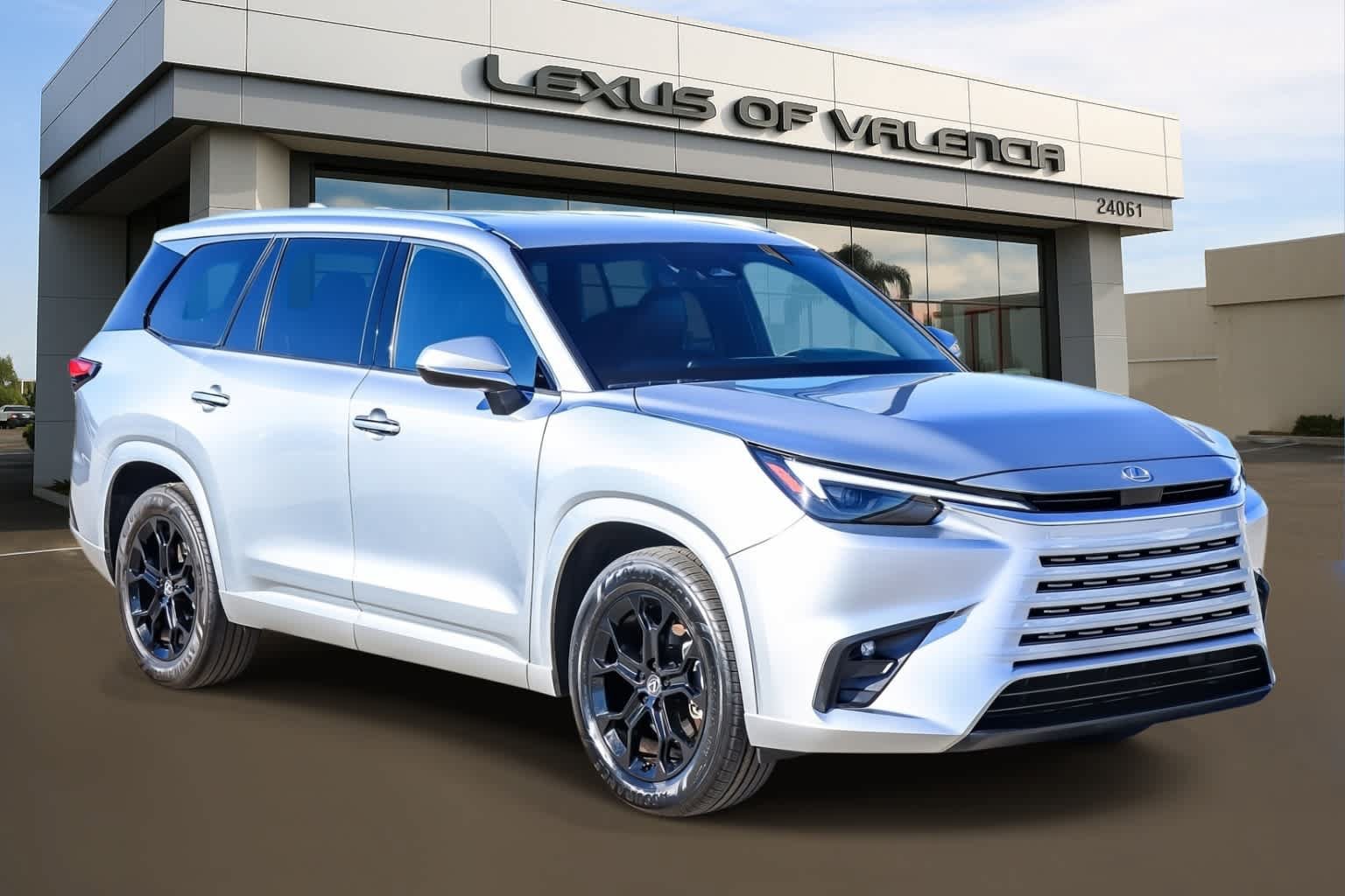 Certified 2024 Lexus TX 350 FWD w/ Cold Weather Package image 5