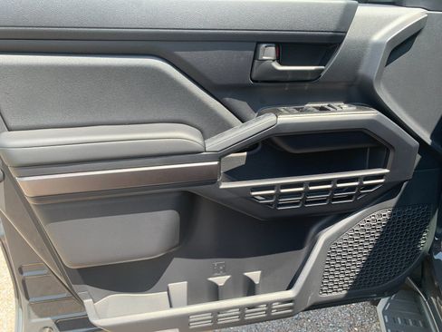 New 2026 Toyota 4Runner SR5 RWD image 11