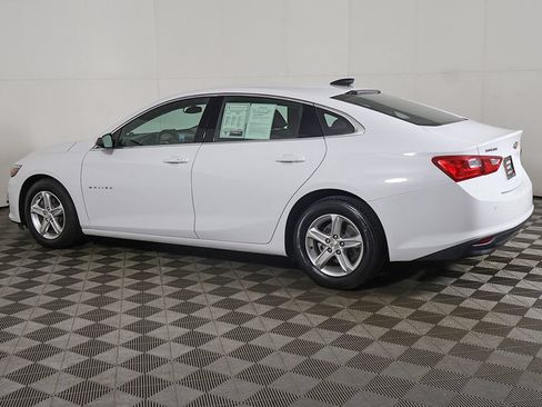 Used 2023 Chevrolet Malibu LS w/ Driver Confidence Package FWD image 11