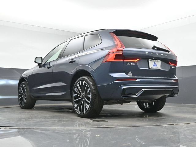 New 2026 Volvo XC60 B5 Ultra w/ Protection Package Premier AWD/4WD image 44