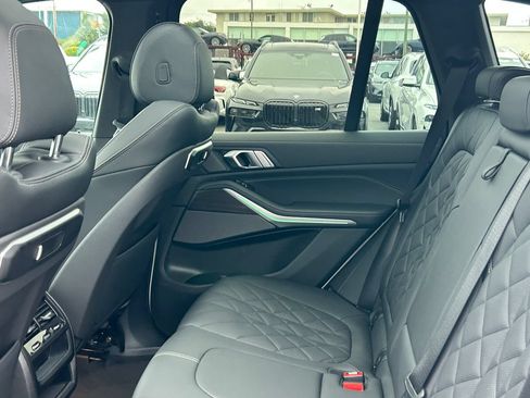 Used 2024 BMW X5 xDrive40i w/ Premium Package AWD/4WD image 30
