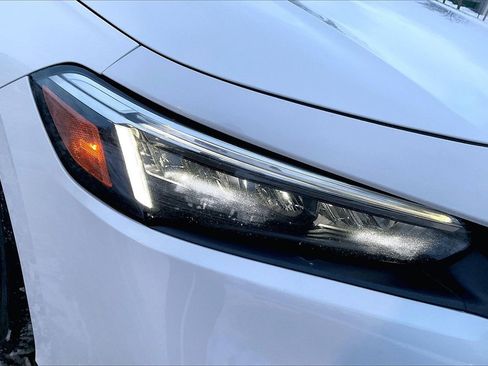 Used 2022 Honda Civic Sport image 30