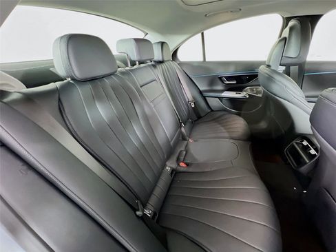 New 2026 Mercedes-Benz E 450 4MATIC Sedan image 26
