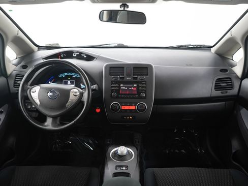 Used 2015 Nissan Leaf S w/ Charge Package FWD image 13