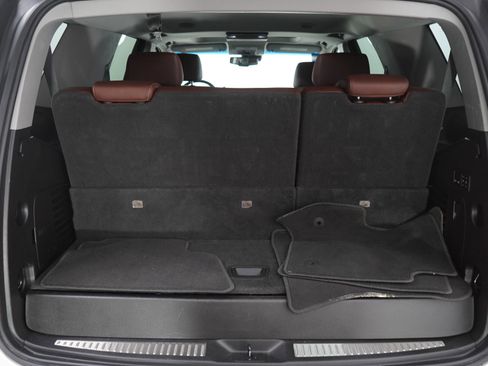 Used 2019 Chevrolet Tahoe Premier w/ Premier Plus Edition image 10