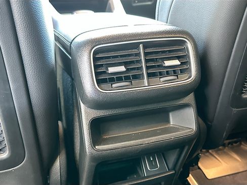 Used 2020 Mercedes-Benz GLE 350 4MATIC image 27