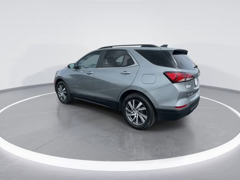 Used 2024 Chevrolet Equinox LT image 6
