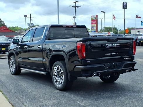 New 2026 GMC Sierra 1500 Denali Ultimate AWD/4WD image 7