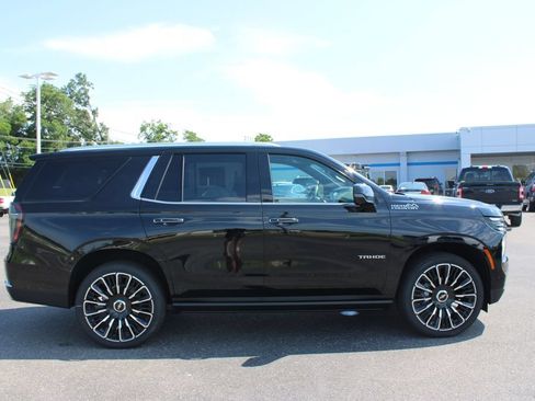 New 2026 Chevrolet Tahoe High Country AWD/4WD image 11