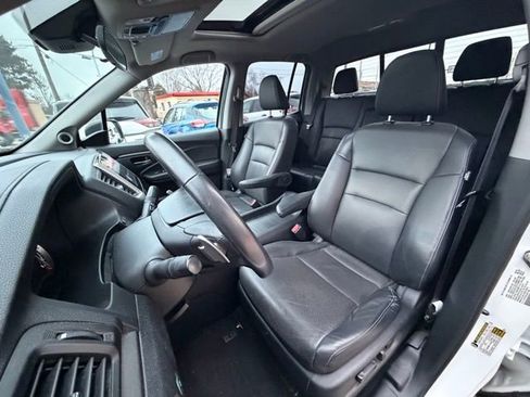 Used 2020 Honda Ridgeline RTL image 10