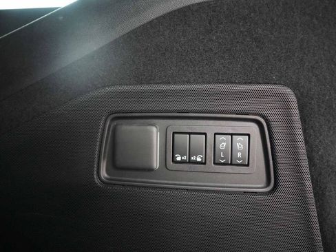 Used 2023 Cadillac Escalade ESV Sport w/ LPO, ONYX Package AWD/4WD image 47