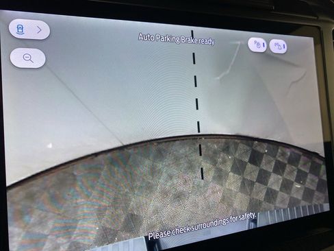 Used 2025 Ford F150 XLT w/ Equipment Group 302A MID image 27