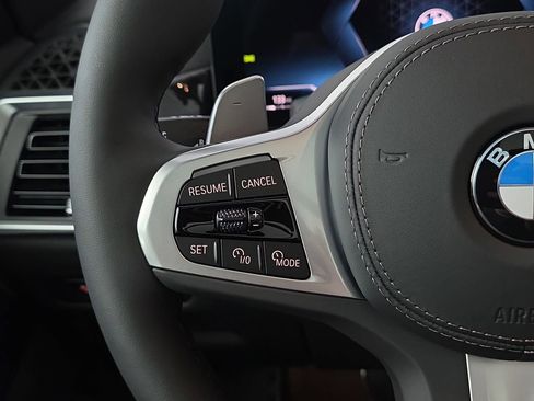 New 2026 BMW X5 xDrive40i w/ M Sport Package image 17