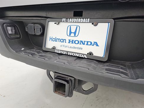 Used 2019 Toyota Tacoma SR5 image 39