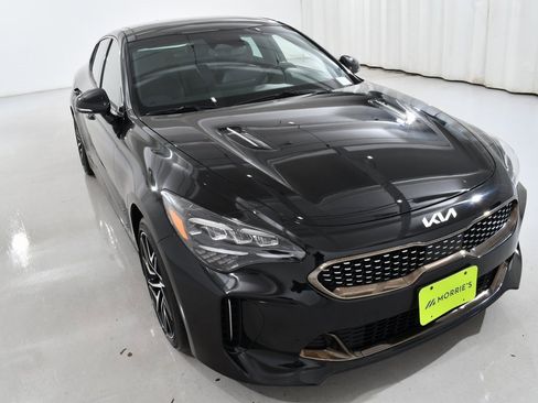 Used 2023 Kia Stinger GT-Line w/ Sun & Sound Package image 4