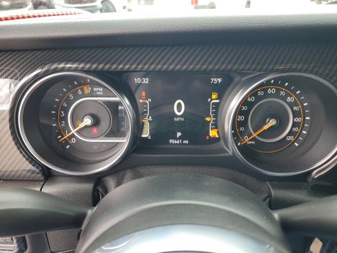 Used 2020 Jeep Gladiator Sport w/ Quick Order Package 24S AWD/4WD image 30