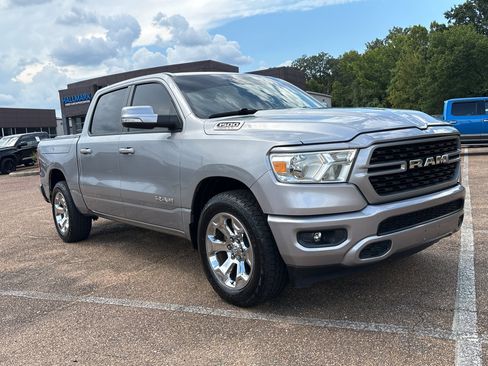 Used 2022 RAM 1500 Big Horn RWD image 1