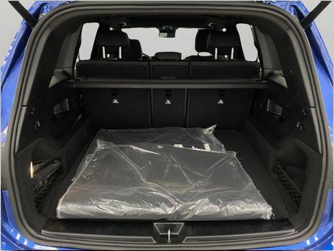 Used 2026 Mercedes-Benz GLB 250 4MATIC image 38
