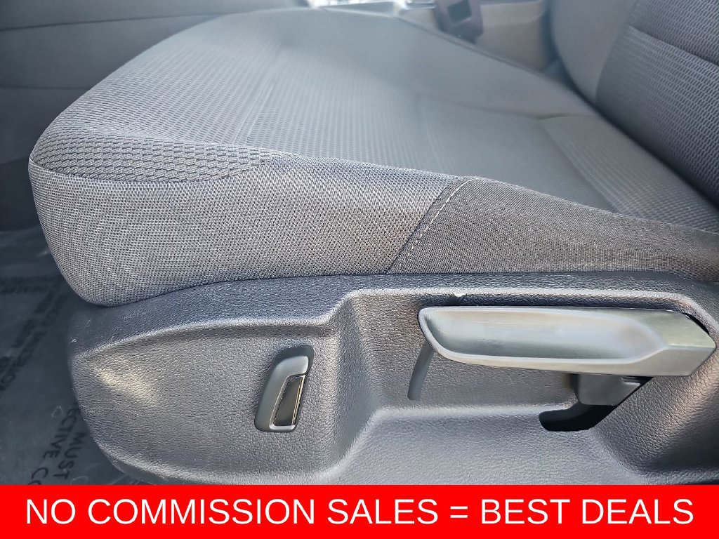 Used 2019 Volkswagen Golf S w/ Driver Assistance Package FWD image 28