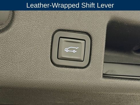 Used 2019 Chevrolet Equinox LT image 20