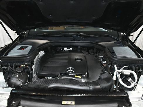 Used 2022 Mercedes-Benz GLC 300 4MATIC Coupe image 63