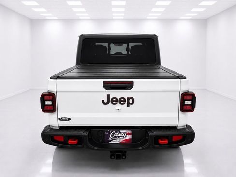 Used 2021 Jeep Gladiator Rubicon w/ Dual Top Group AWD/4WD image 7