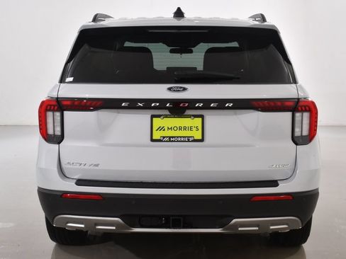 New 2026 Ford Explorer Active w/ Active Comfort Package AWD/4WD image 13