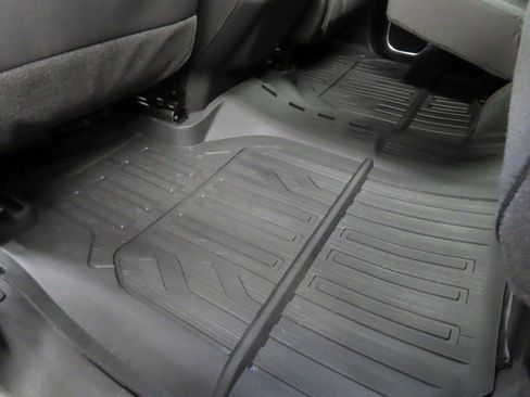 Used 2025 GMC Sierra 1500 Elevation image 56