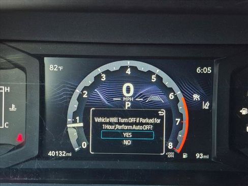 Used 2025 Toyota Tacoma TRD Sport AWD/4WD image 15